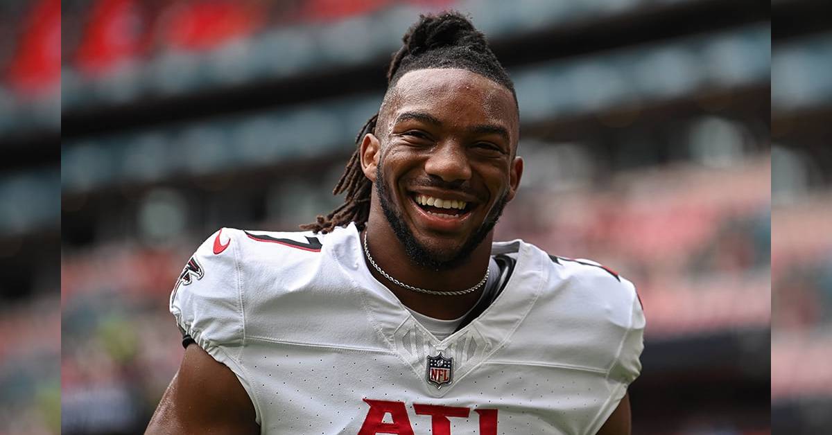 No Confirmed Flame, But Plenty of Smoke: Atlanta Falcons Bijan Robinson and Samara Turrentinee Spark Online Whispers