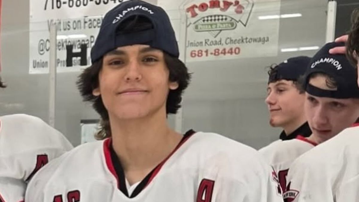 Clarence High School Ice Hockey Star Daniel Bechtel, 16, Passes Away in Tragic Accident