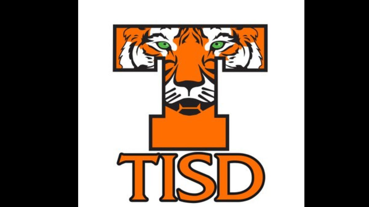 Texas Middle School Coaches Threaten To Punish Youth Players for Playing 13U Football; Parent Demands Accountability